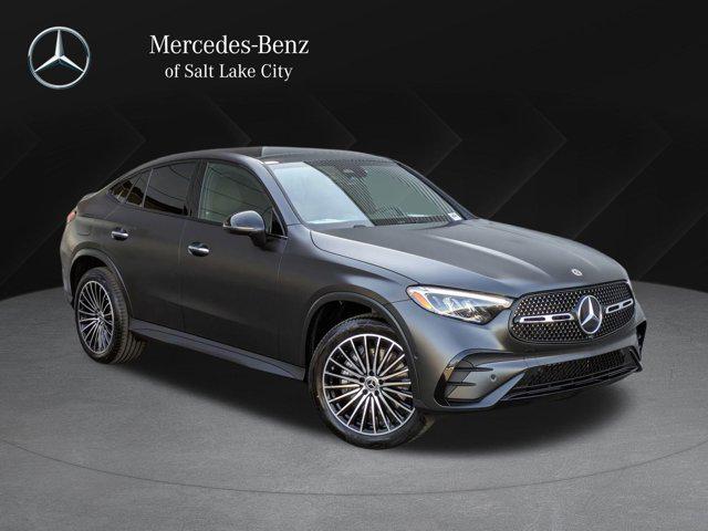 new 2025 Mercedes-Benz GLC 300 car, priced at $71,395