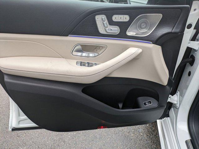 new 2025 Mercedes-Benz AMG GLE 53 car, priced at $98,295