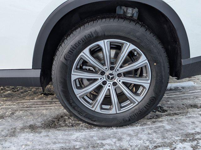 new 2026 Mercedes-Benz GLC 300 car, priced at $55,319