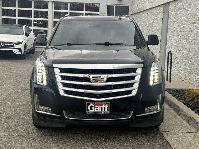 used 2019 Cadillac Escalade car, priced at $34,561