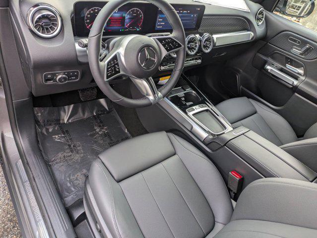 new 2025 Mercedes-Benz GLB 250 car, priced at $51,925