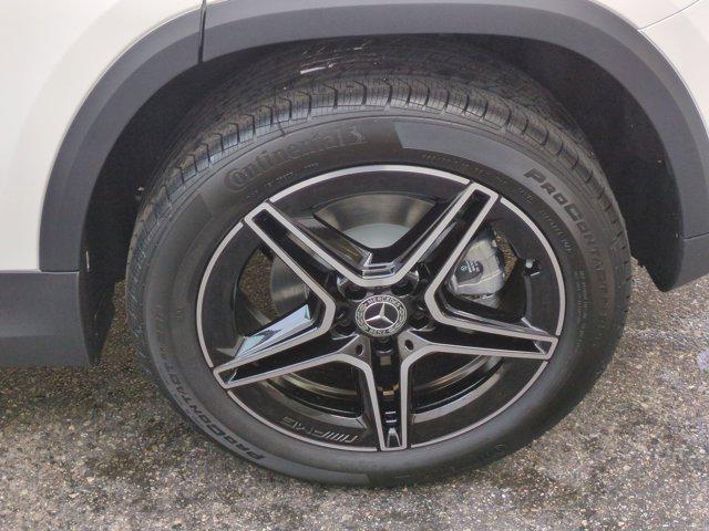 new 2026 Mercedes-Benz GLA 250 car, priced at $49,925