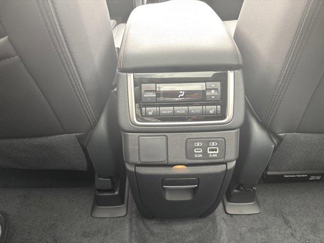 new 2025 Subaru Ascent car, priced at $47,129