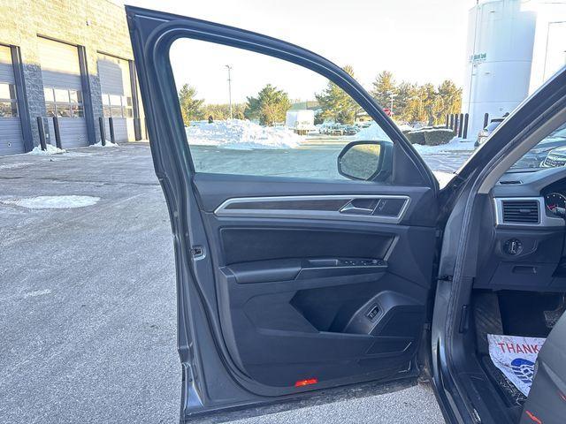 used 2018 Volkswagen Atlas car, priced at $11,000
