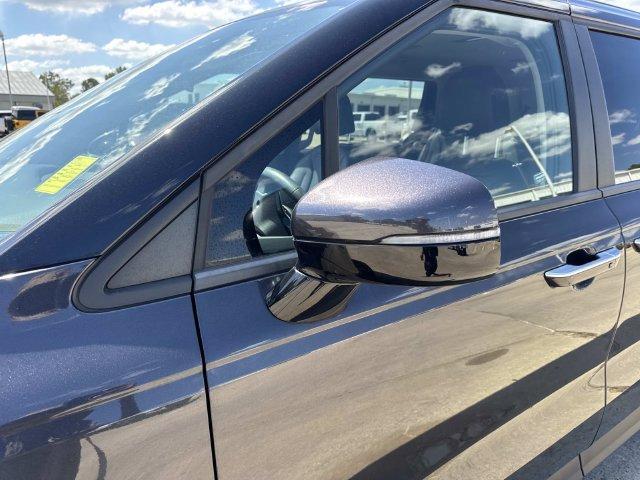 used 2025 Kia Carnival car, priced at $30,415