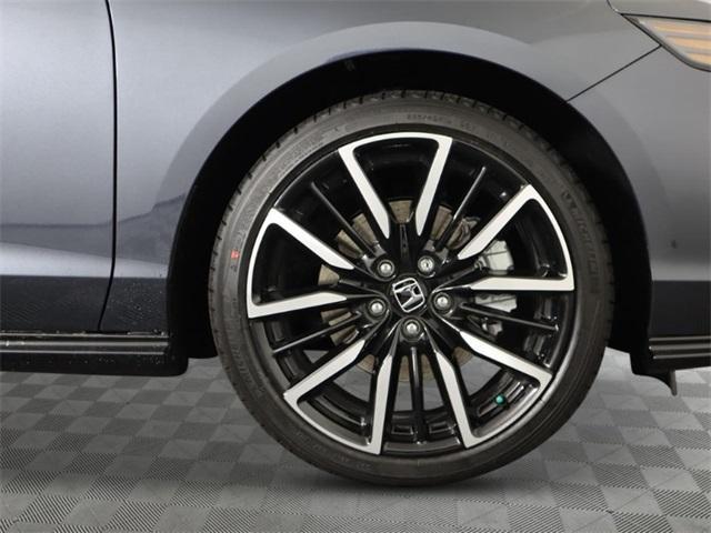 new 2025 Honda Accord Hybrid car, priced at $39,100