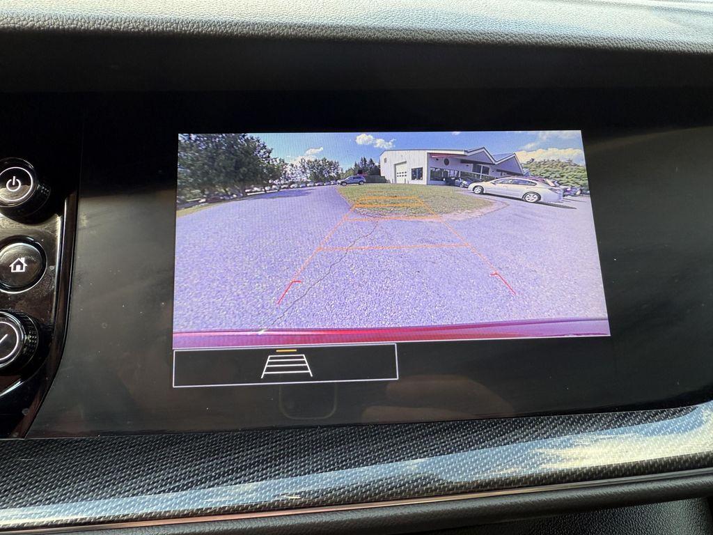 used 2023 Buick Envision car, priced at $25,895