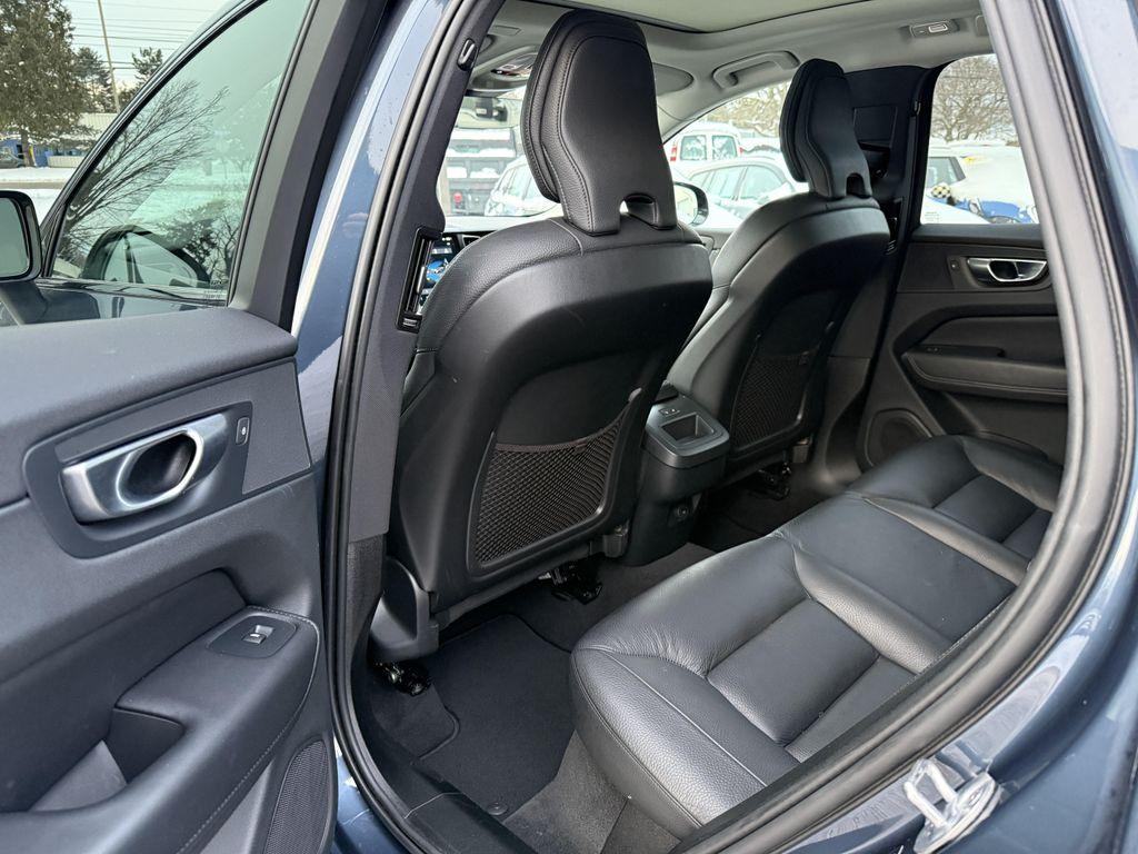 used 2024 Volvo XC60 car, priced at $31,885