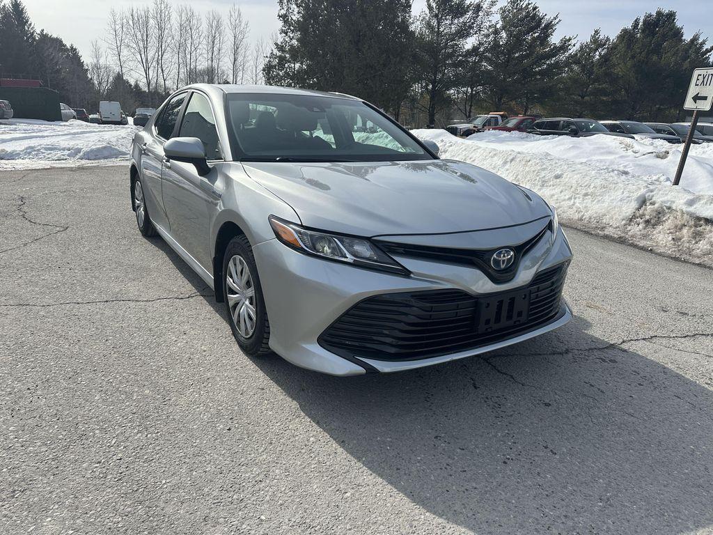 used 2018 Toyota Camry Hybrid car, priced at $14,885