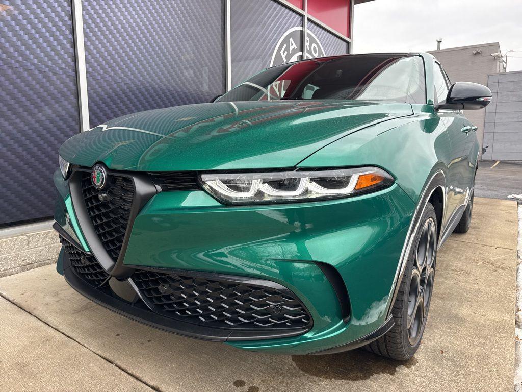 new 2025 Alfa Romeo Tonale car, priced at $46,786