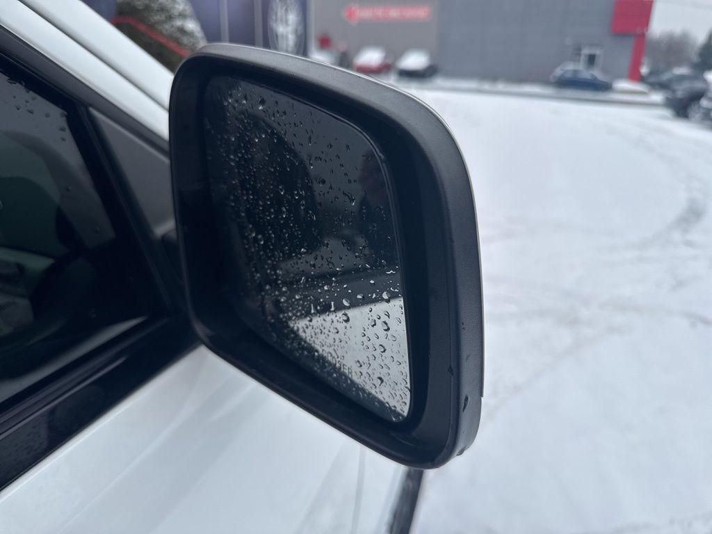 used 2018 Jeep Grand Cherokee car, priced at $16,499