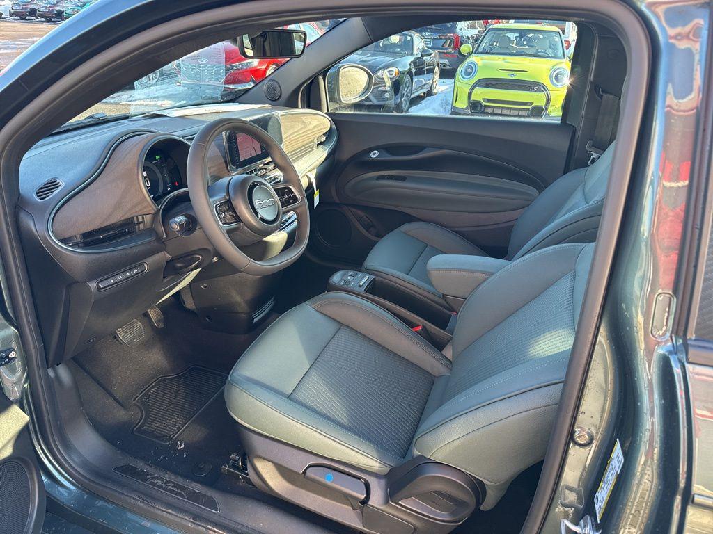 new 2025 FIAT 500e car, priced at $37,495
