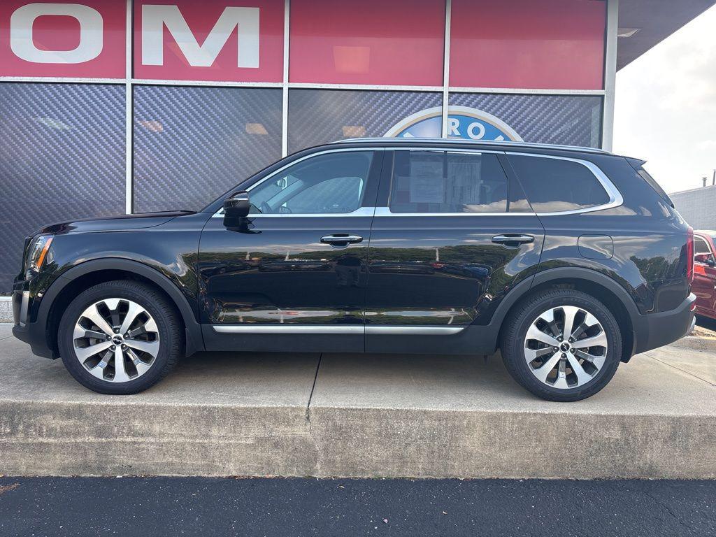 used 2022 Kia Telluride car, priced at $25,905