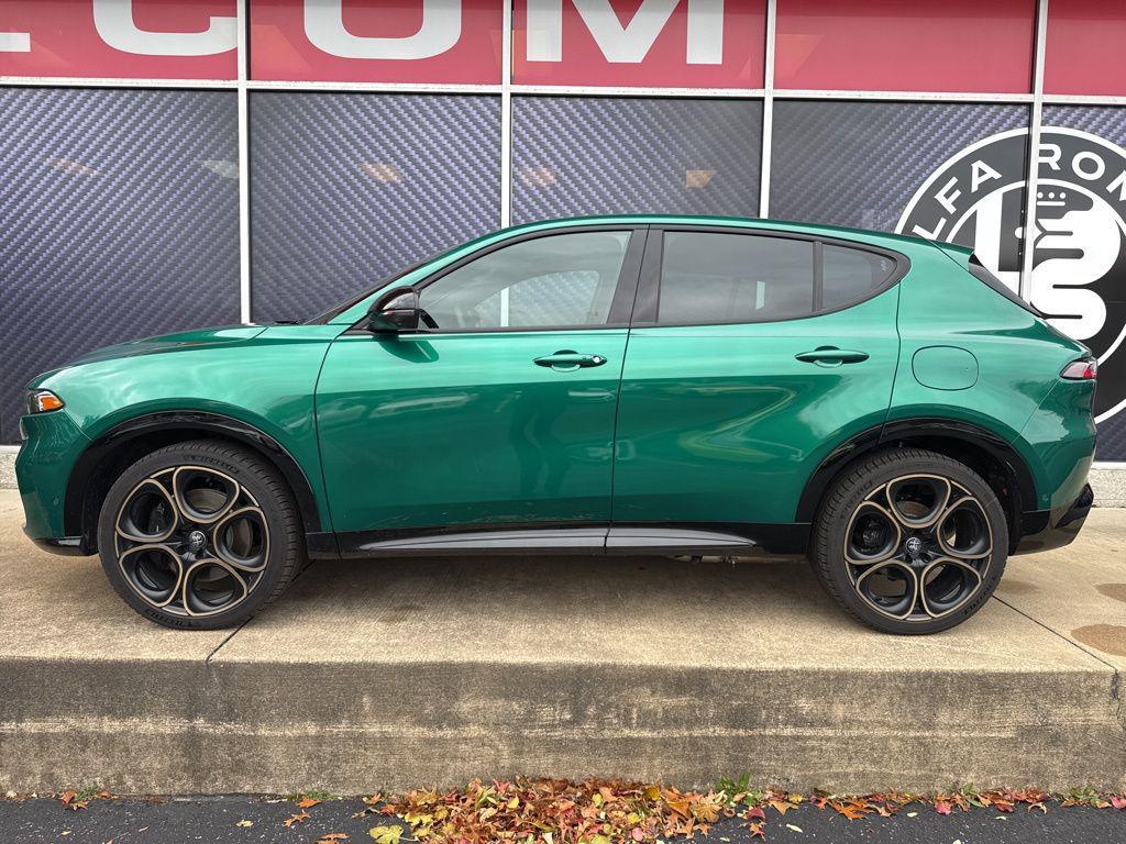 new 2025 Alfa Romeo Tonale car, priced at $45,400