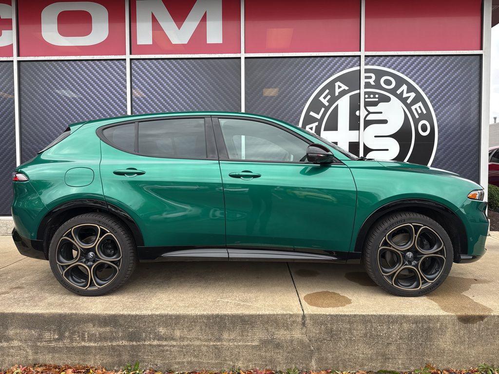 new 2025 Alfa Romeo Tonale car, priced at $45,400