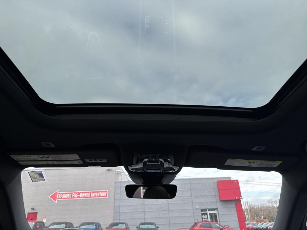 new 2025 Alfa Romeo Tonale car, priced at $55,056