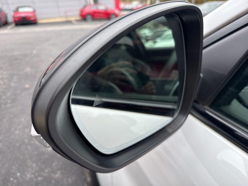 used 2022 Alfa Romeo Stelvio car, priced at $26,157