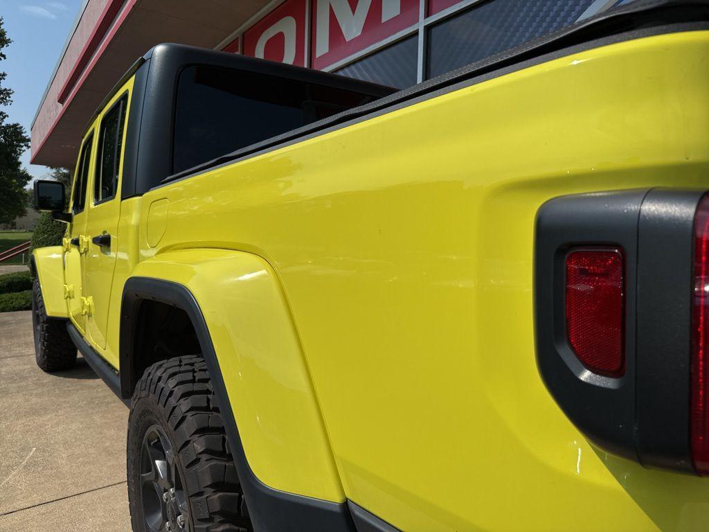 used 2023 Jeep Gladiator car, priced at $31,997
