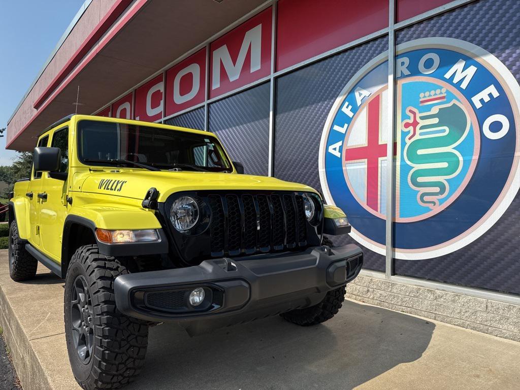 used 2023 Jeep Gladiator car, priced at $33,815