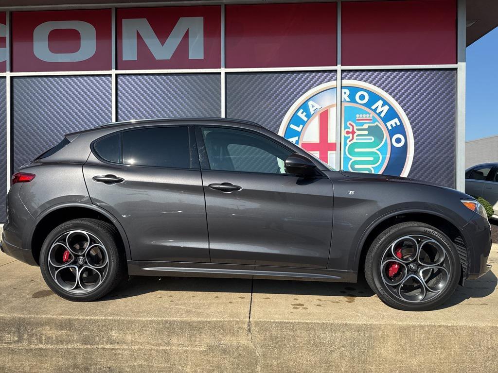 used 2022 Alfa Romeo Stelvio car, priced at $21,816