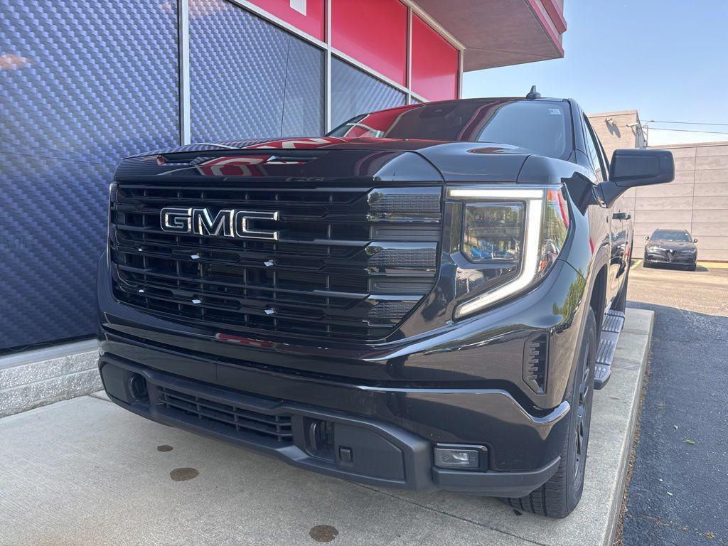 used 2024 GMC Sierra 1500 car, priced at $46,535
