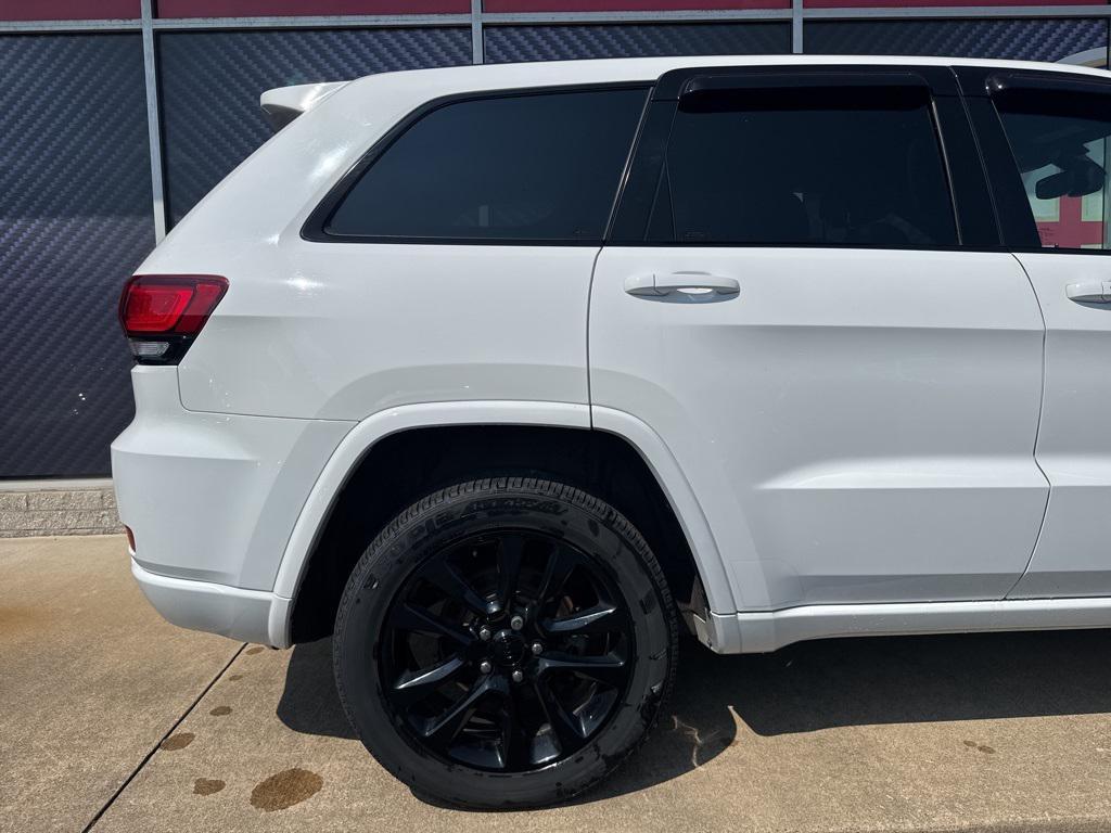 used 2020 Jeep Grand Cherokee car, priced at $22,419