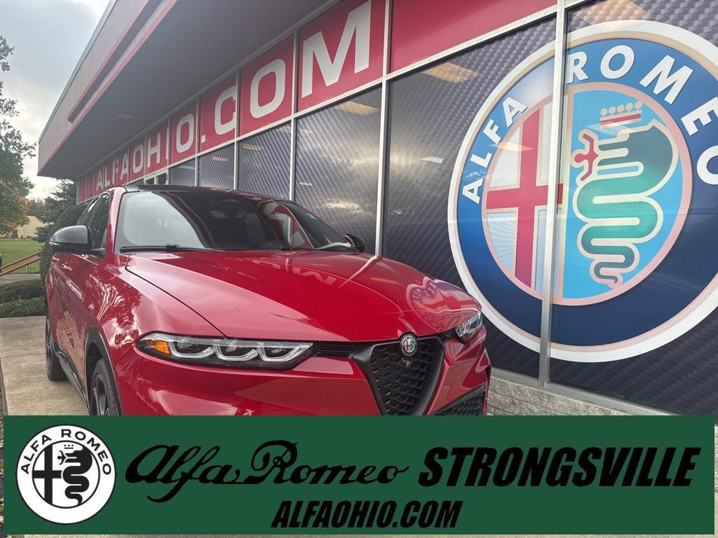 new 2025 Alfa Romeo Tonale car, priced at $53,697