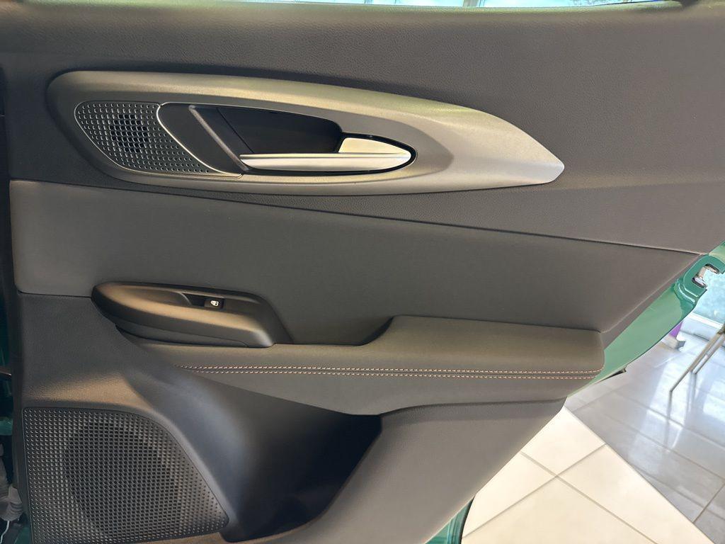 new 2025 Alfa Romeo Tonale car, priced at $45,400