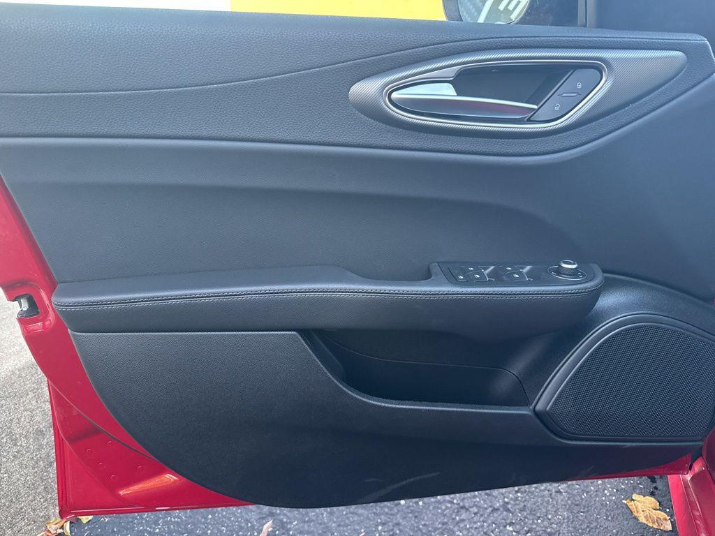 new 2025 Alfa Romeo Giulia car, priced at $50,284