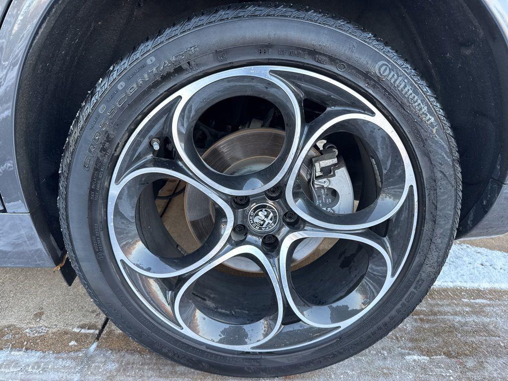 used 2023 Alfa Romeo Stelvio car, priced at $28,260