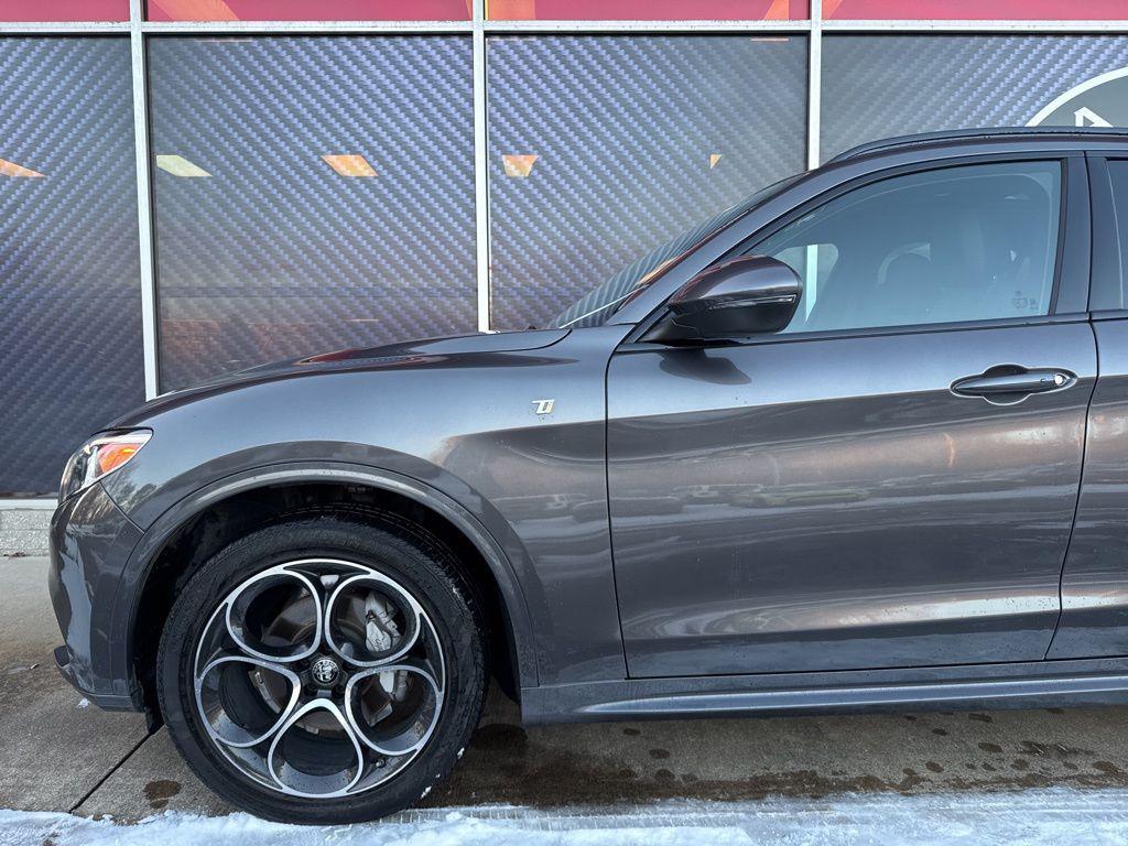 used 2023 Alfa Romeo Stelvio car, priced at $28,260