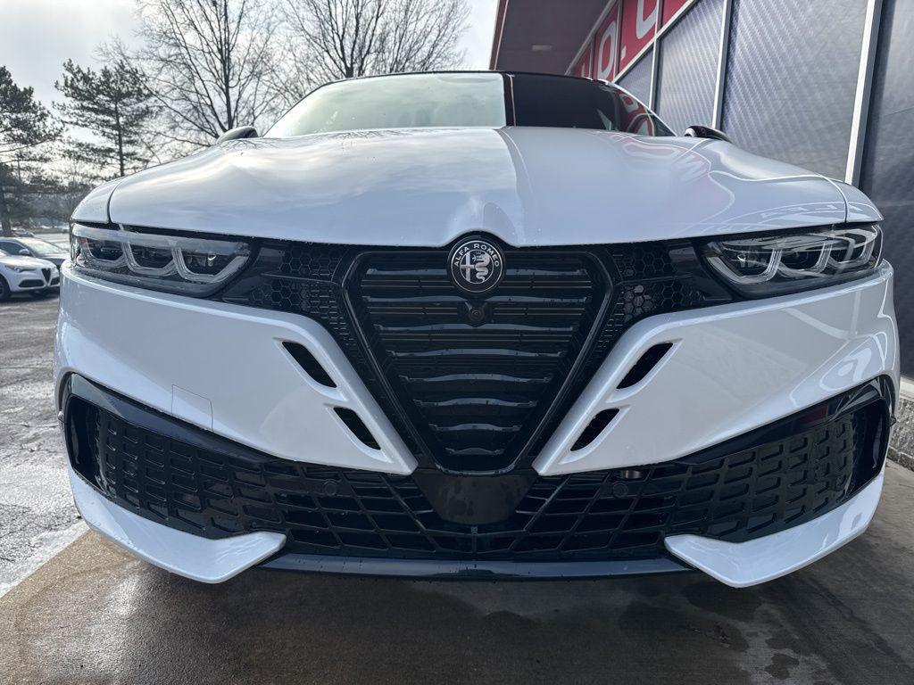 new 2026 Alfa Romeo Tonale car