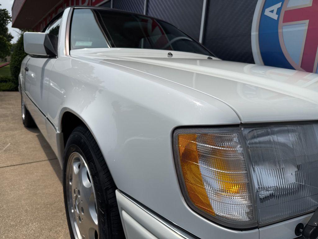 used 1995 Mercedes-Benz E-Class car, priced at $29,925