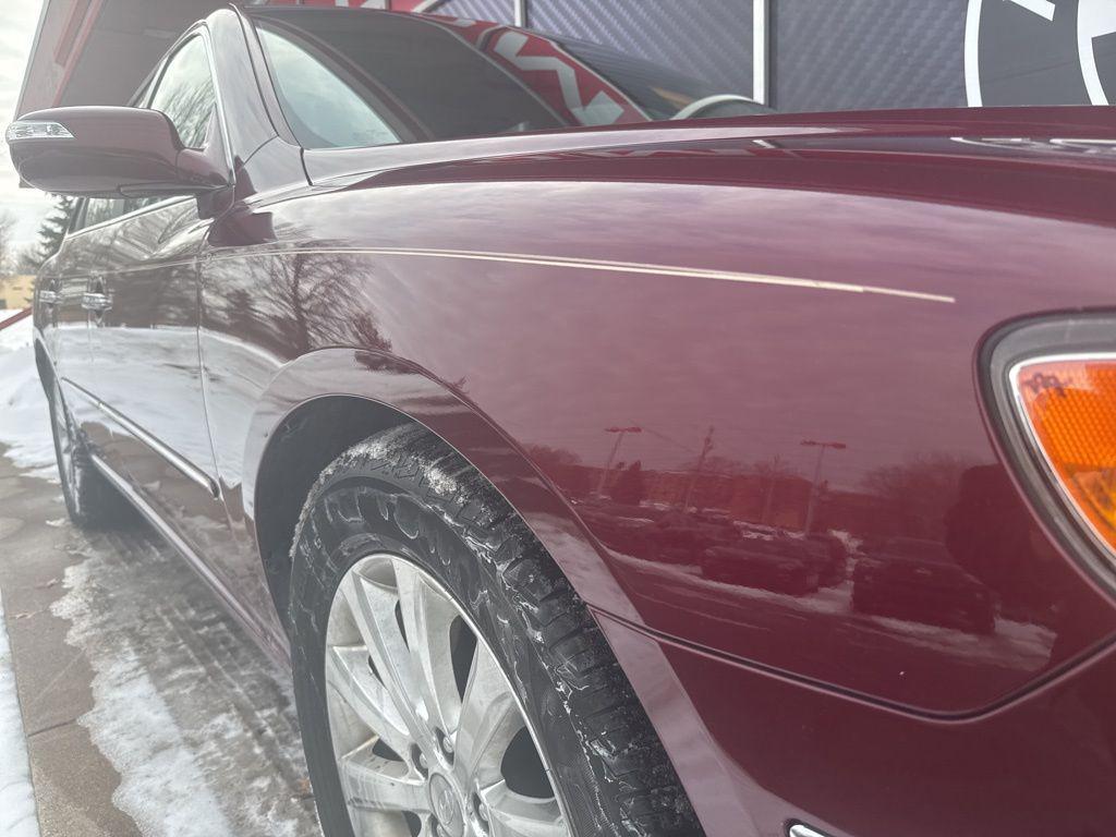 used 2009 Hyundai Azera car, priced at $7,995