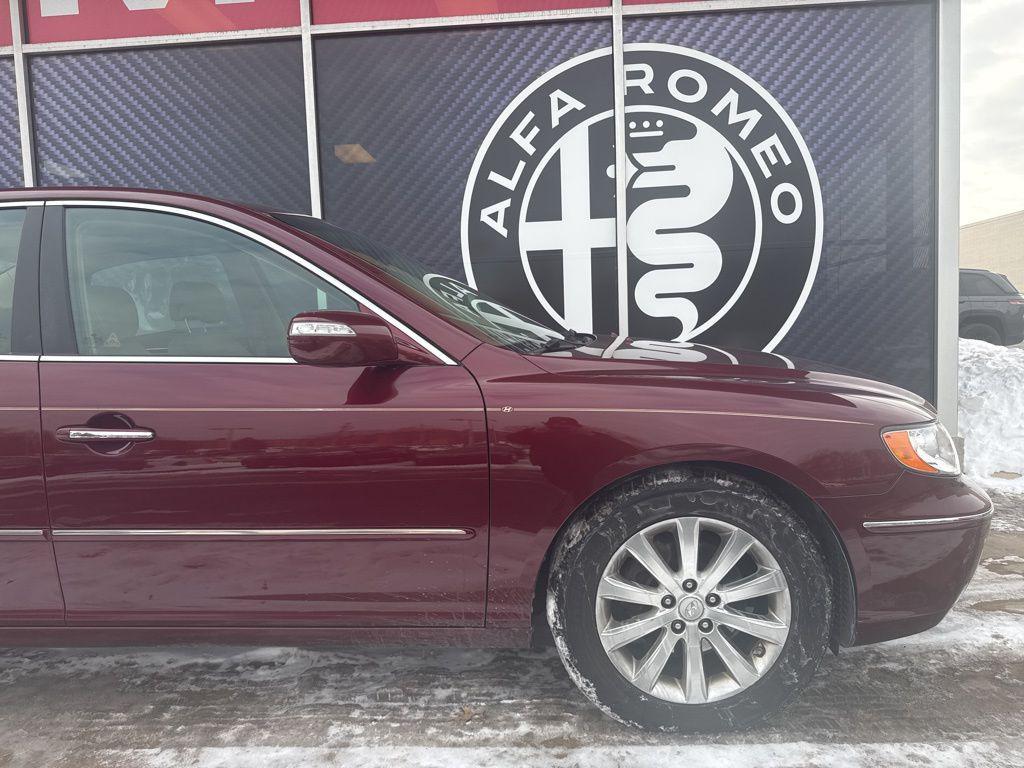 used 2009 Hyundai Azera car, priced at $7,995