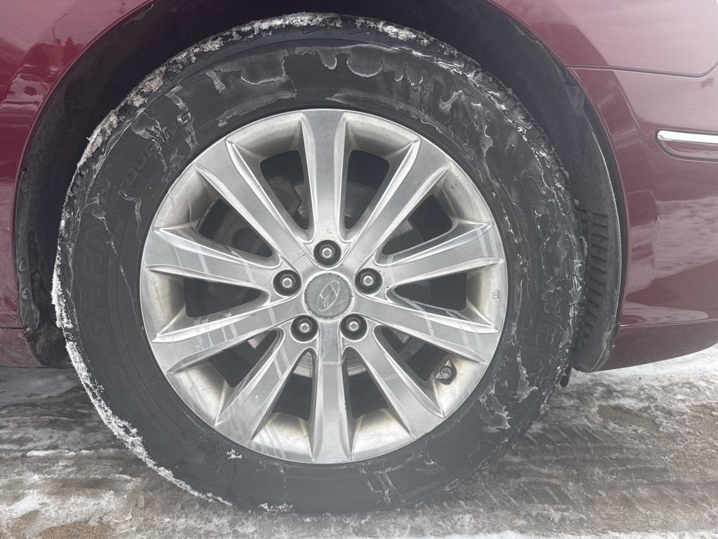 used 2009 Hyundai Azera car, priced at $7,995