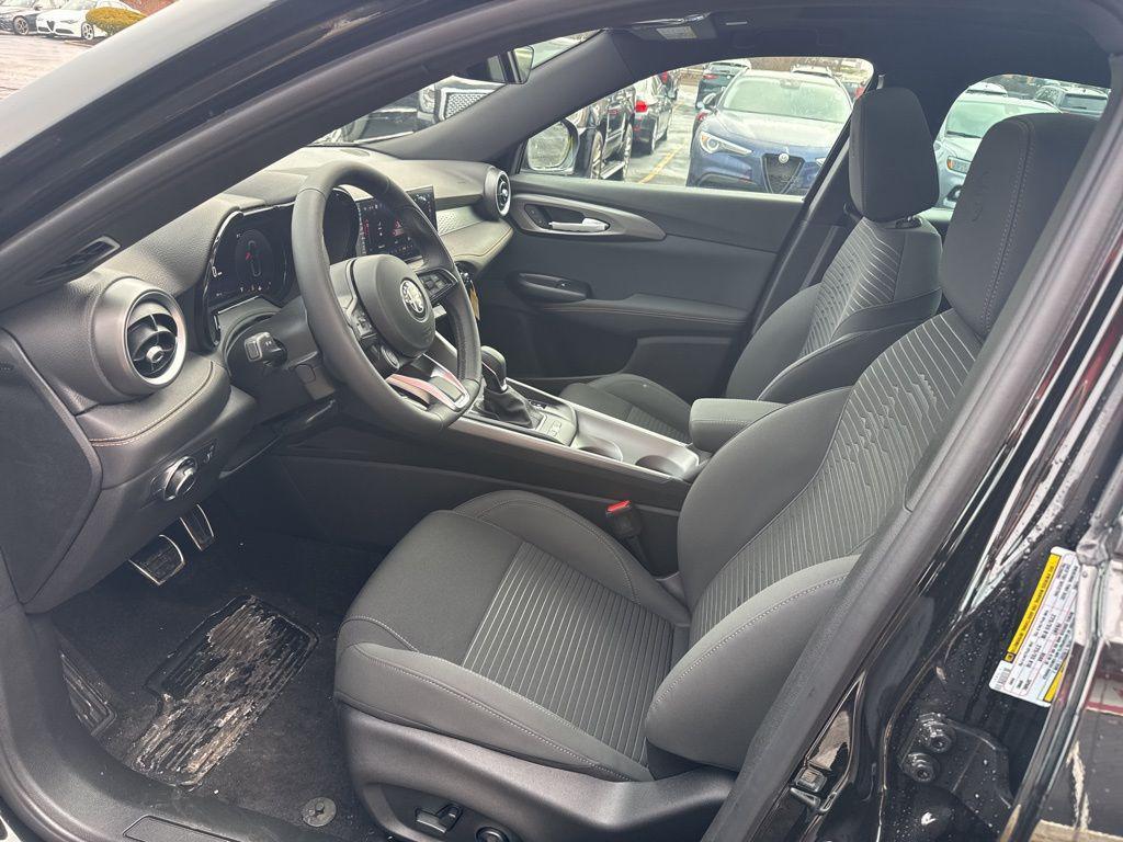 new 2026 Alfa Romeo Tonale car