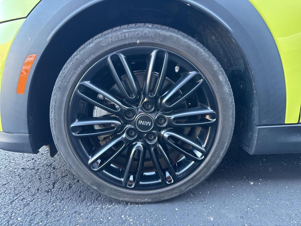 used 2023 MINI Hardtop car, priced at $23,998