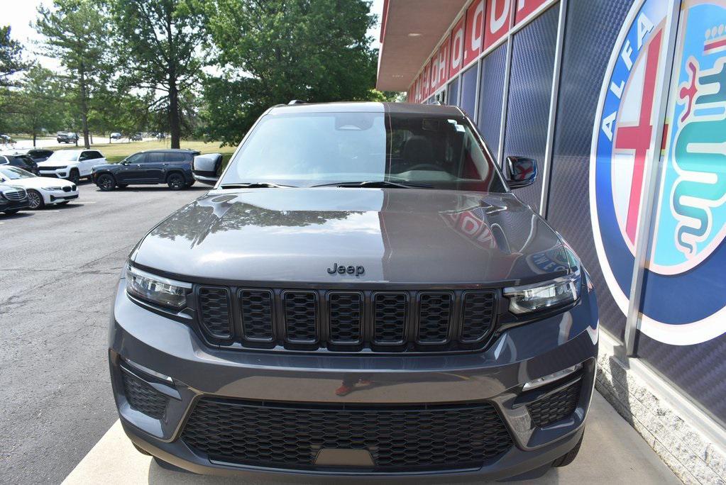 used 2025 Jeep Grand Cherokee car, priced at $43,213