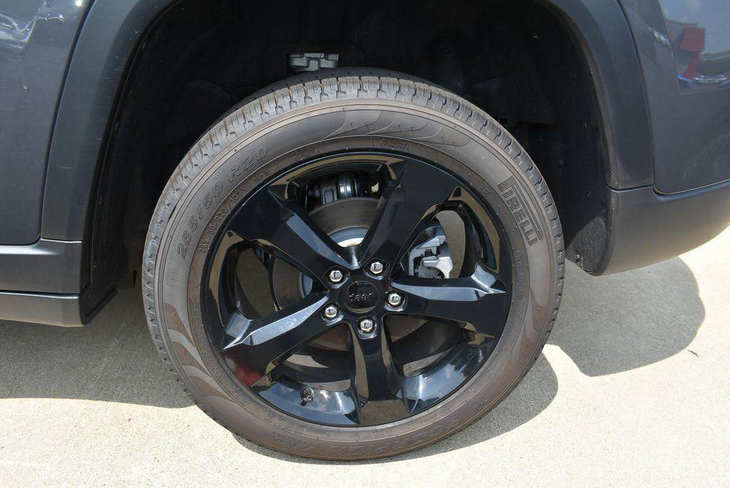 used 2025 Jeep Grand Cherokee car, priced at $42,466