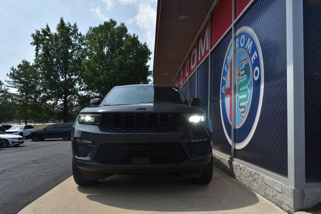 used 2025 Jeep Grand Cherokee car, priced at $42,466