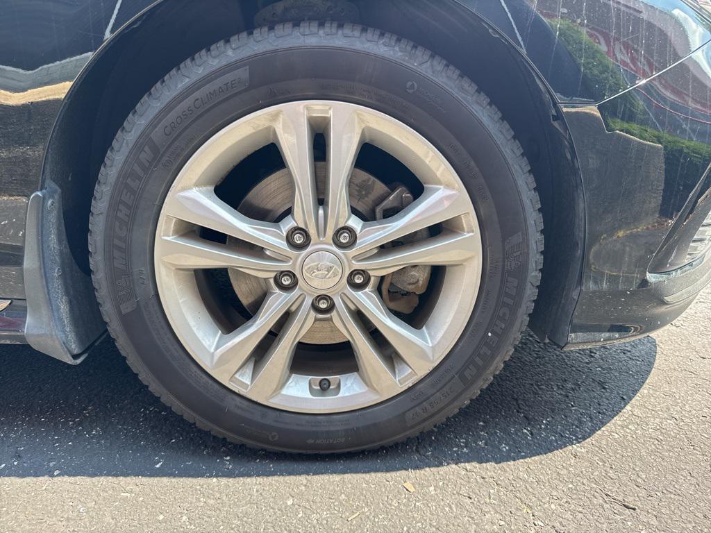 used 2019 Hyundai Sonata car, priced at $13,489