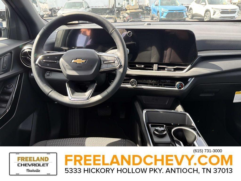 new 2026 Chevrolet Equinox car, priced at $30,535