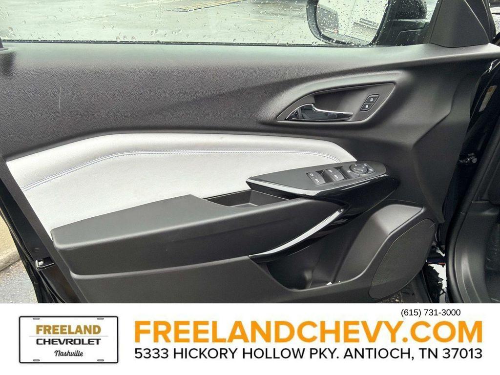 new 2026 Chevrolet Trax car, priced at $25,035