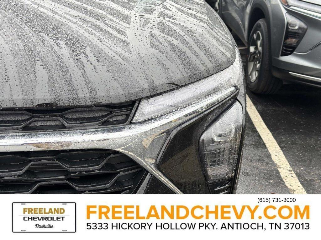 new 2026 Chevrolet Trax car, priced at $25,035