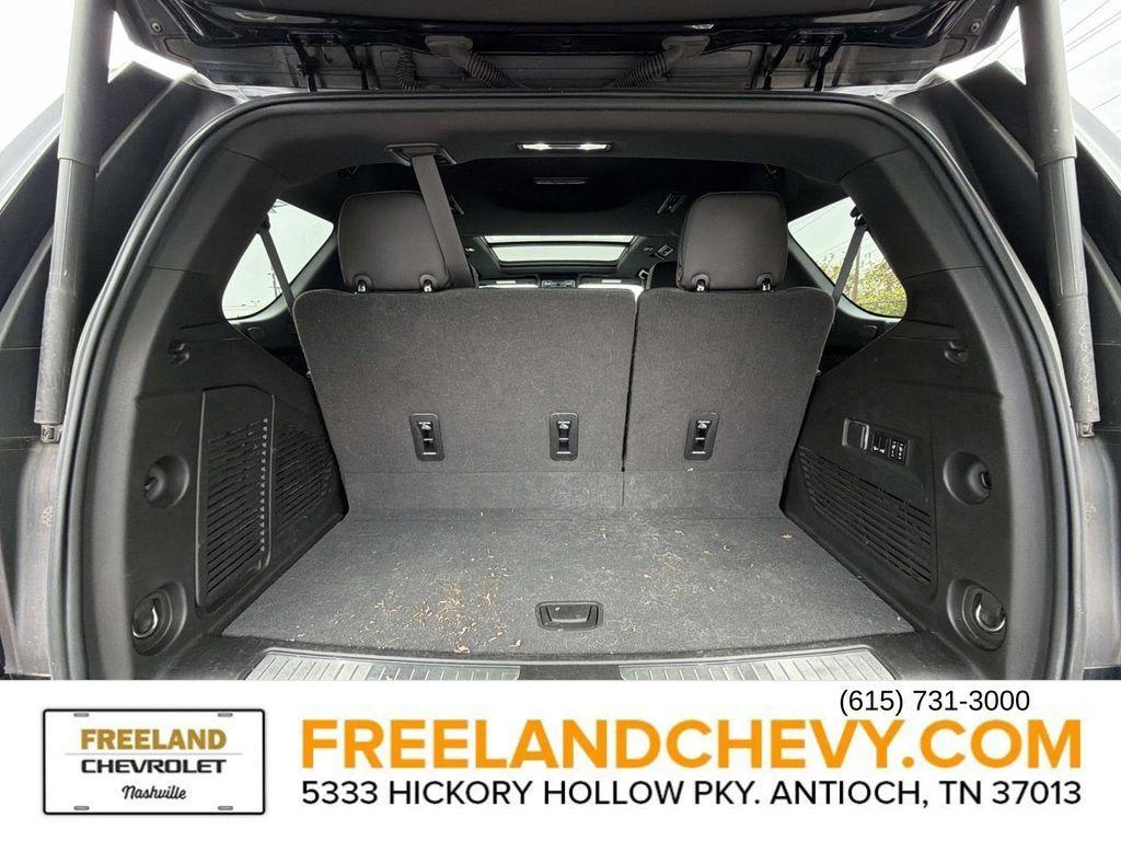 used 2022 GMC Yukon car, priced at $52,892