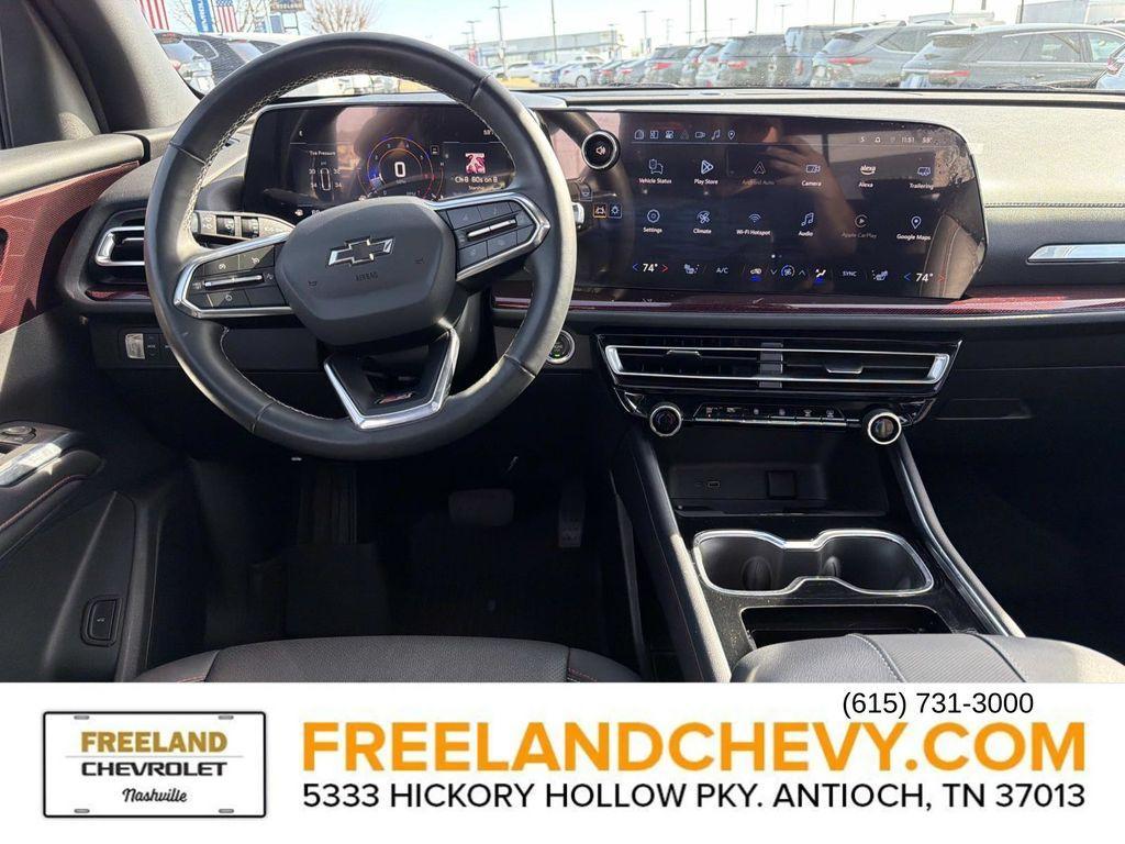 used 2025 Chevrolet Traverse car, priced at $44,654