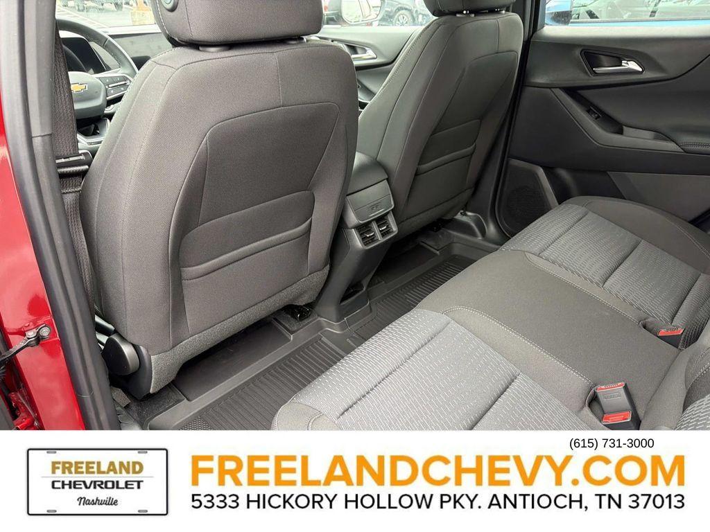 new 2026 Chevrolet Equinox car, priced at $30,924