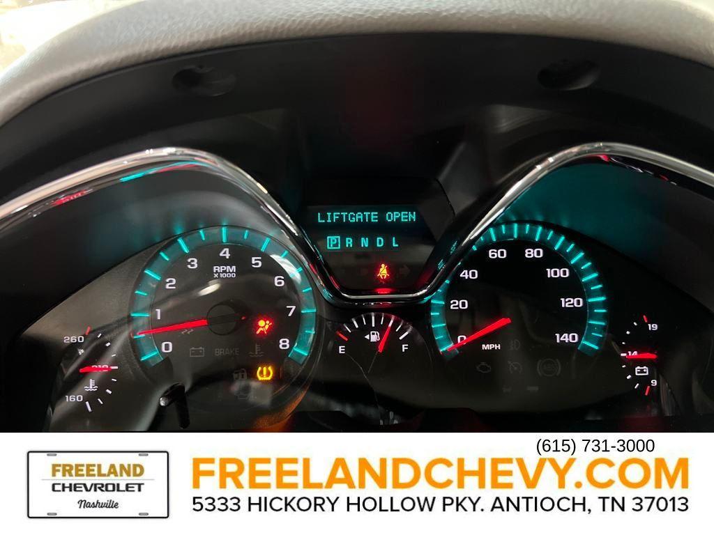 2014 Tungsten Metallic Chevrolet Traverse