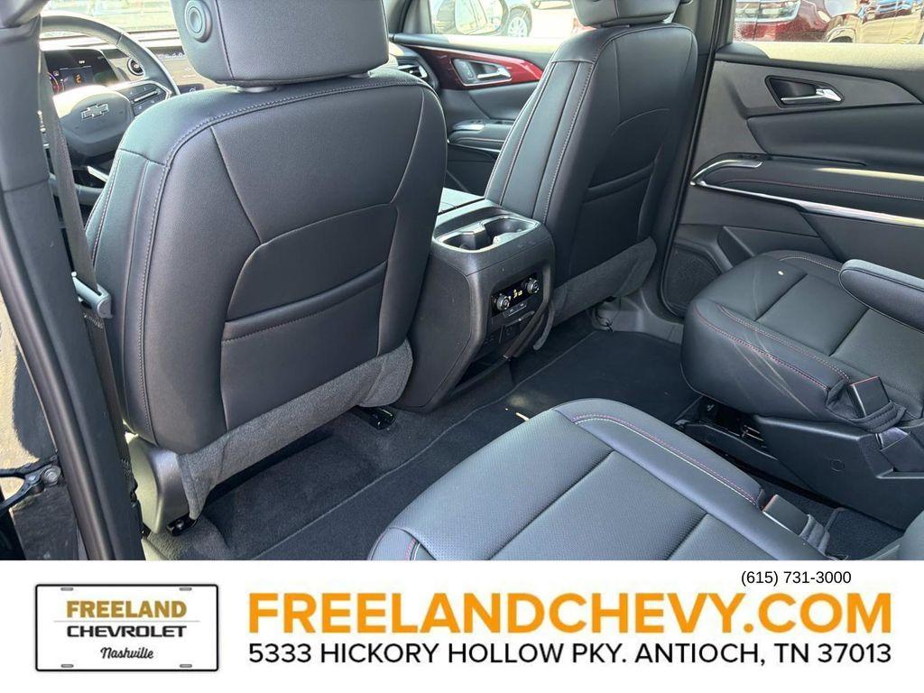 new 2026 Chevrolet Traverse car, priced at $52,060